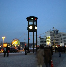 30.12 15:30 Sa: Die erste Ampel Berlins!