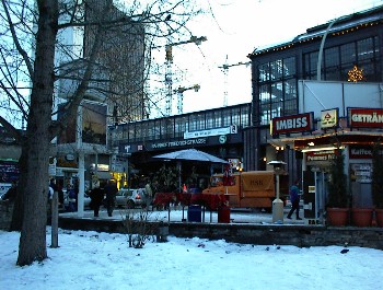 31.12 15:32 So: Bahnhof Friedrichstra�e!