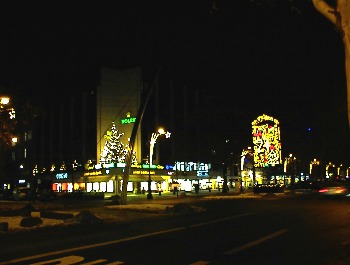 29.12 21:22 Fr: Der Kuhdamm bei Nacht!