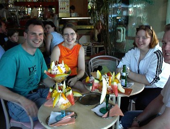 24.05 18:53 Donnerstag Abend, erstmal ab in die Eisdiele!