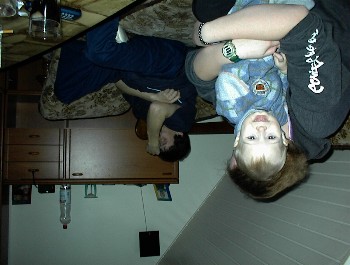 13.04 19:14 Ja, hm, Robbys Idee mit dem andersherum *ggg*