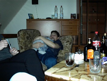 13.04 21:29 Wolle und Consti machen kurz mal ein Nickerchen!