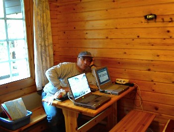 04.06 18:04 Abends in der Htte ... Zeit fr technischen Kram *gg*