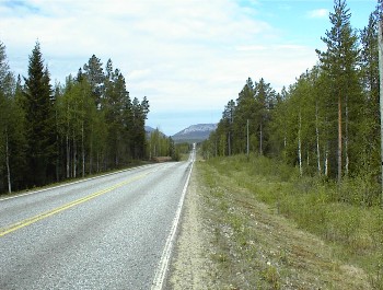 08.06 10:35 Lange schnurgerade Straen in Finnland!