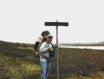 10.06 8:25 Auf dem Schild steht NEDREFOSS!