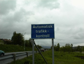 14.06 13:40 Fr ein Foto hier bitte mglichst schnell fahren *fg*