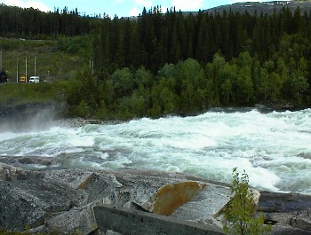 19.06 14:36 Der Wasserfall weiter oben!