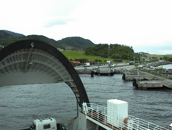 21.06 11:10 Ankunft der Fhre auf der anderen Seite!