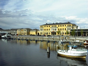21.06 12:50 Der Bahnhof von Trondheim!