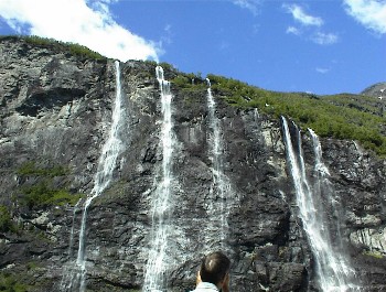 22.06 13:15 Jede Menge Wasserflle!