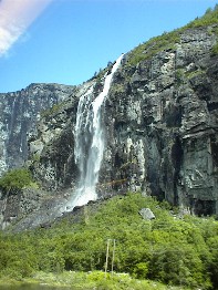 24.06 13:41 Ganz schn tief!