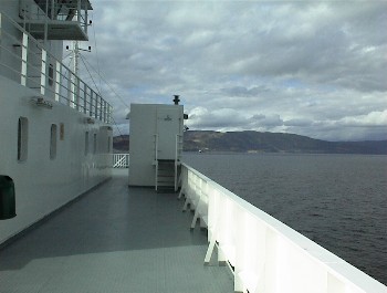 15:47 Mal wieder mit einer F�hre!