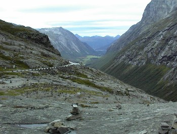 10:14 Noch ein St�ck weiter oben: Ein Fernblick!