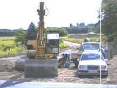 27.06 Der Bagger wird betankt!