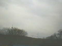 28.11 15:40 Di: Regnerisch! Die 2 neuen Windrder stehen seit ca. 1 Monat!