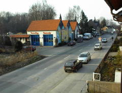 16.02 16:04 Fr: Rechte Seite!