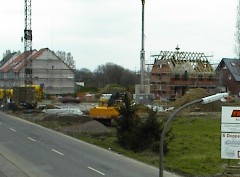 09.04 11:54 Mo: In der Baugrube wurde heute betoniert!