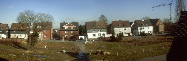 31.01.02 14:30 Do Blick auf die Huser Im Odemsloh!