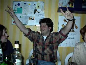 25.02 0:19 Robby! Oder...ein wahrer �rtzte-Fan!