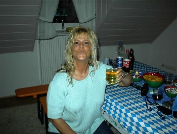 11.05 21:01 Is sie net s��?