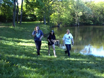 12.05 ...und ReserveJ**** mu�te dort baden gehen...Bilder davon bei doerk(siehe Link)